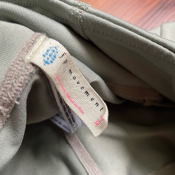 Free people movement leggings - Picture 5 of 5
